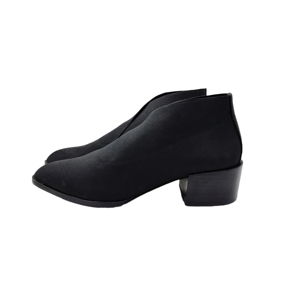 Donald J. Pliner Women's Daved-A Black Elastic Shootie - 9.5 M